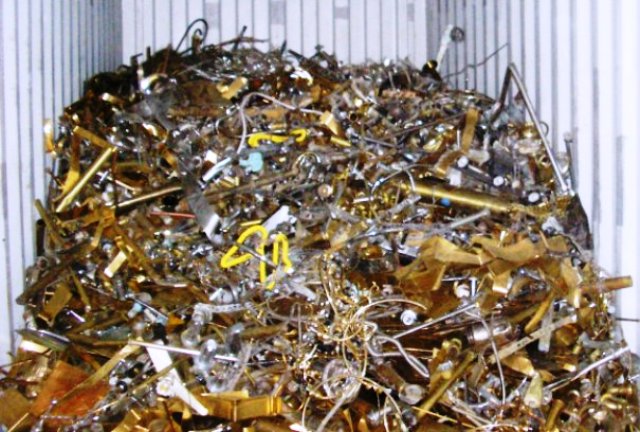 NST Hitech Recycling - Yellow Brass Clean Honey Scrap Services